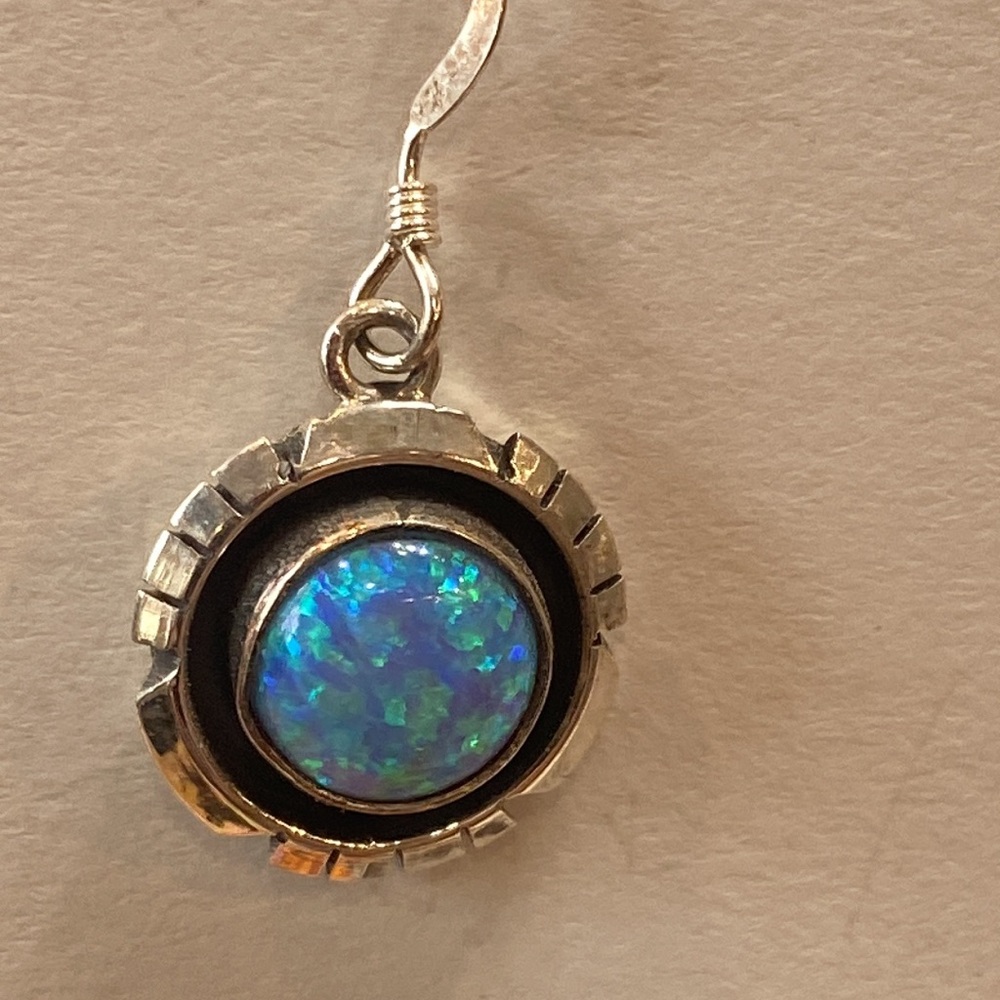 Handmade Sterling Silver and fire opal Earrings🌺 - Picture 2 of 2